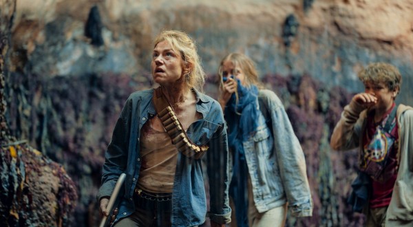 SURVIVE – GESTRANDET IM OZEAN filmkritik