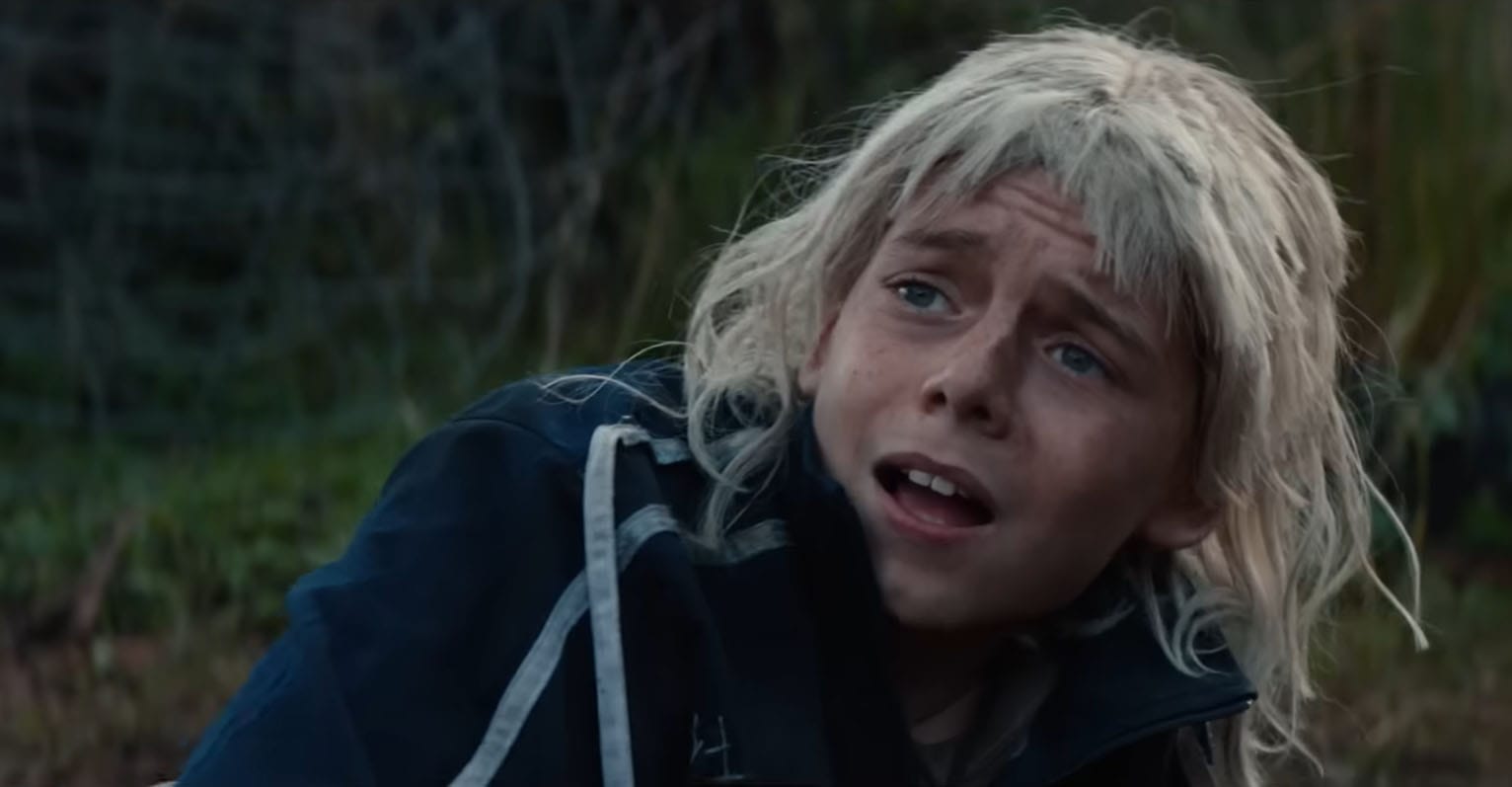 28 YEARS LATER 2: THE BONE TEMPLE: Spike mit blonder Perücke, da er einer der Jimmys geworden ist