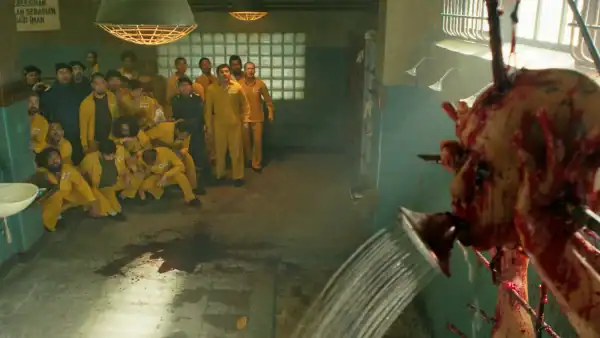Ghost In The Cell - Splatter im Duschraum